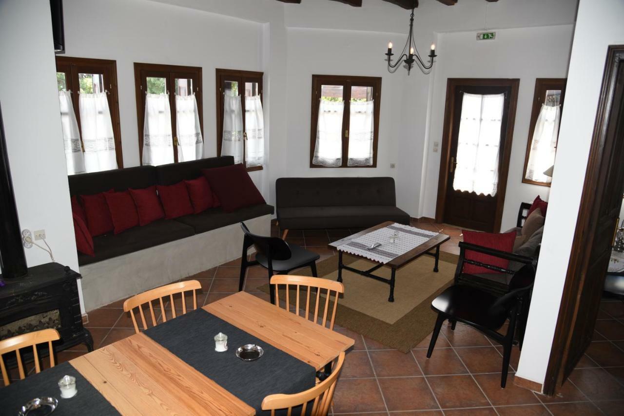 Karpofora Traditional Guesthouse Mileai Exterior photo