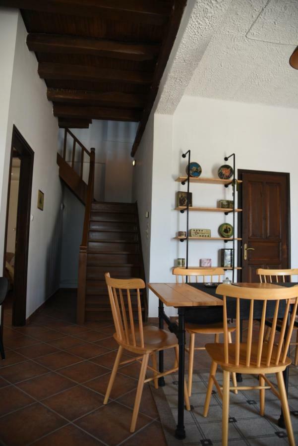 Karpofora Traditional Guesthouse Mileai Exterior photo